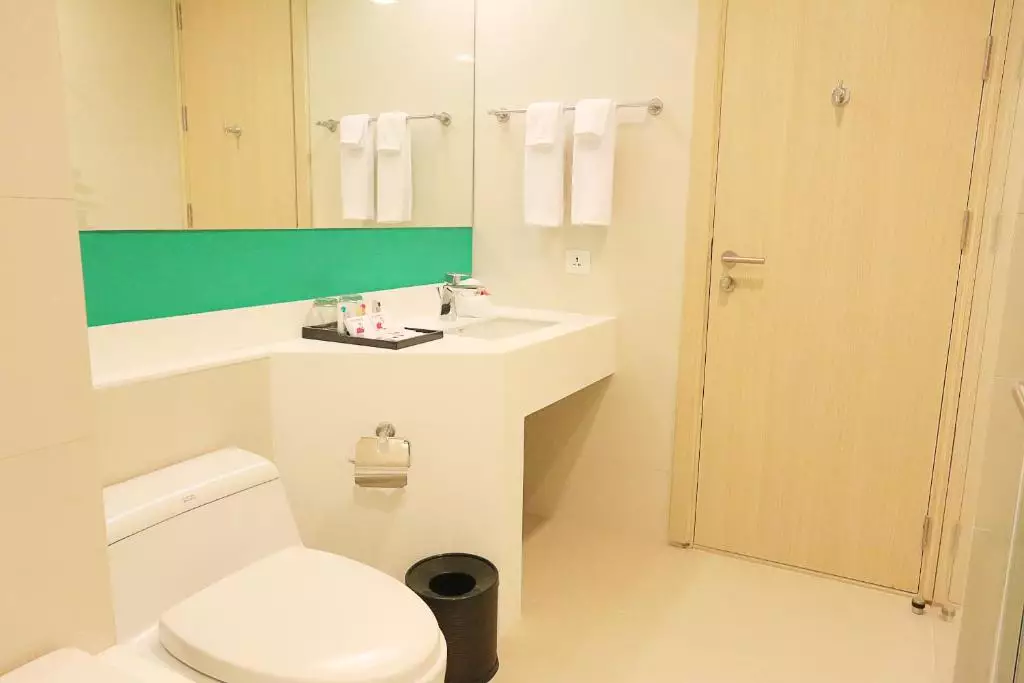 SLEEP WITH ME HOTEL design hotel
